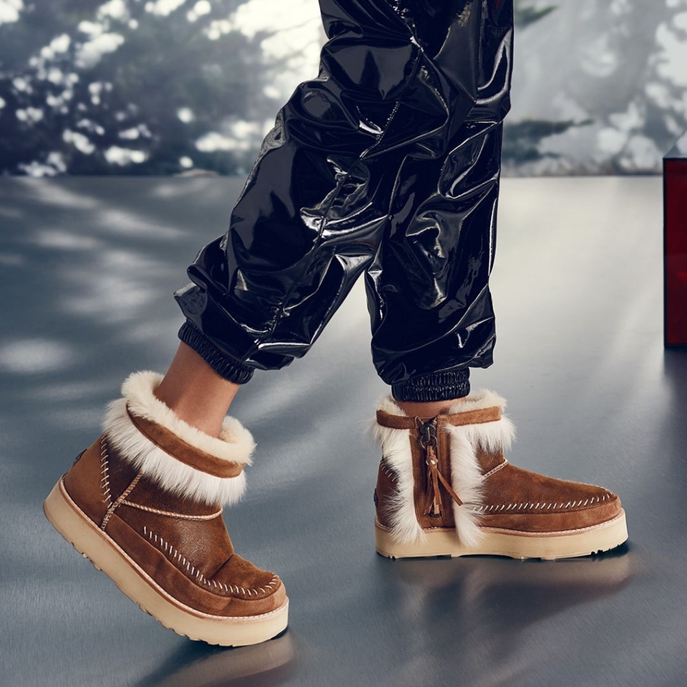 UGG platform Leather & Sheepskin Boots BLACK OLIVE